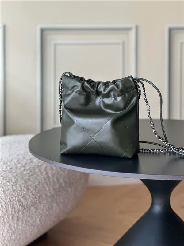 2026127215211863 600